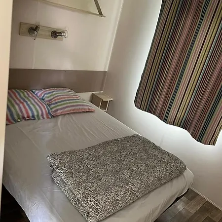 Mobilhome 3 6 Personnes Piscine Camping Cheron * Saint-Cheron