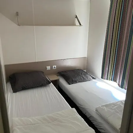 Mobilhome 3 6 Personnes Piscine Camping Cheron *